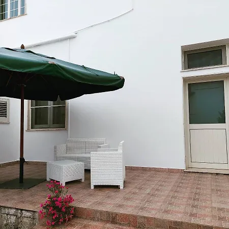 Sudest Bed and Breakfast 3*